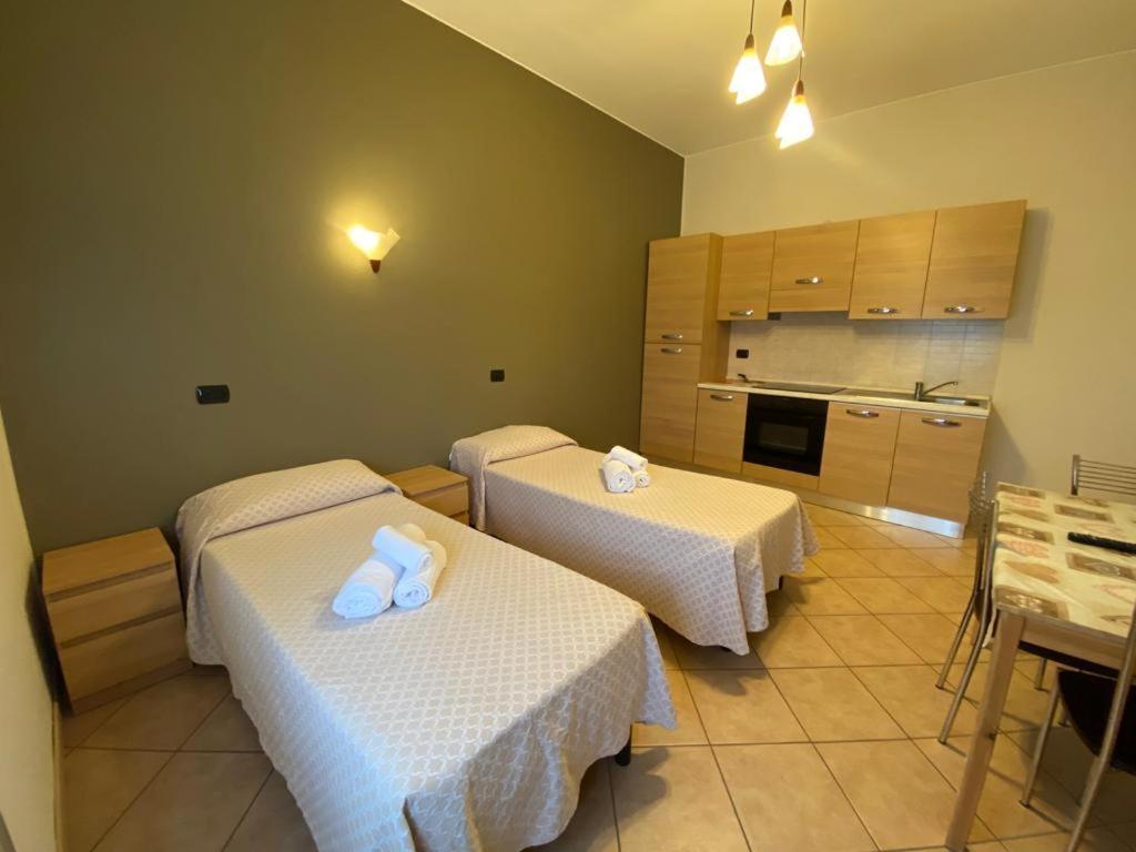 Ferienwohnung Amati Policlinic Monza Exterior foto